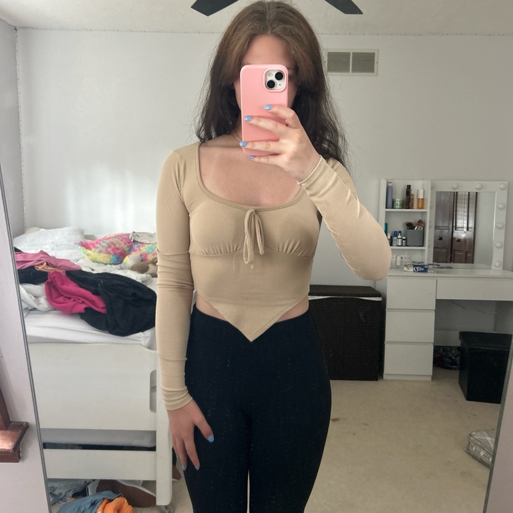 FOREVER 21 TAN TOP